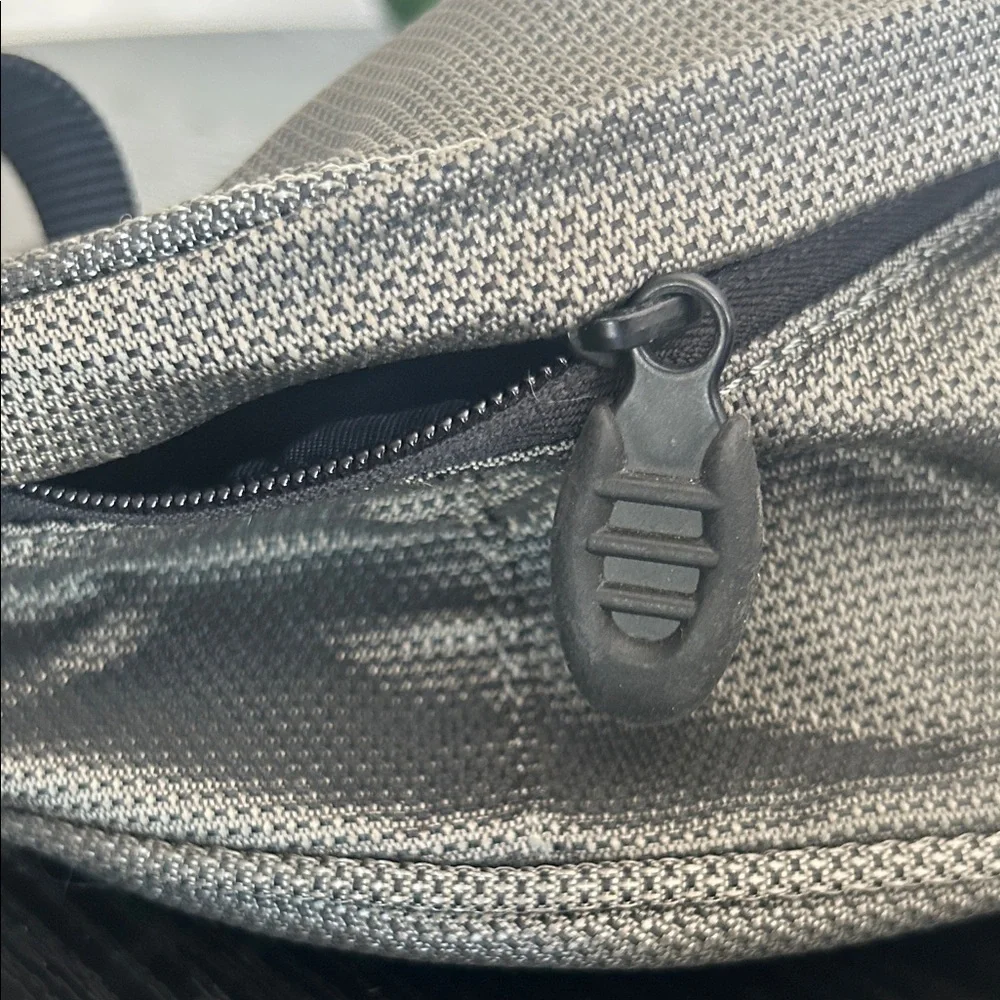 Unisex Tumi Crossbody Bag